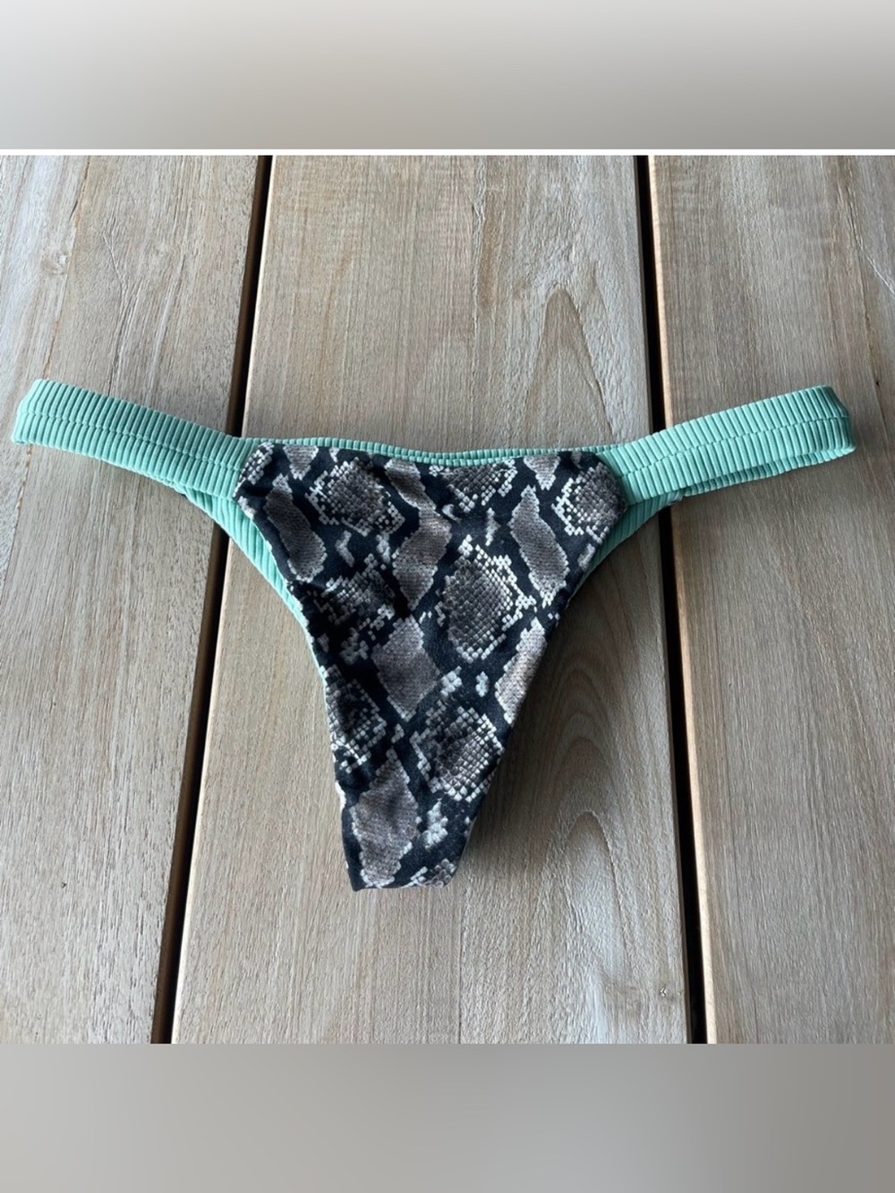 Indah Mint Green Ribbed Bikini Top - Picture 7 of 9